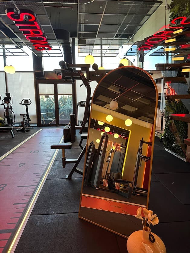 Elfit Women Gym