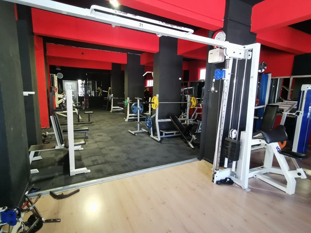 Power Line Sport Center - Fitness - Demetevler Personal Training - 2. Fotoğraf