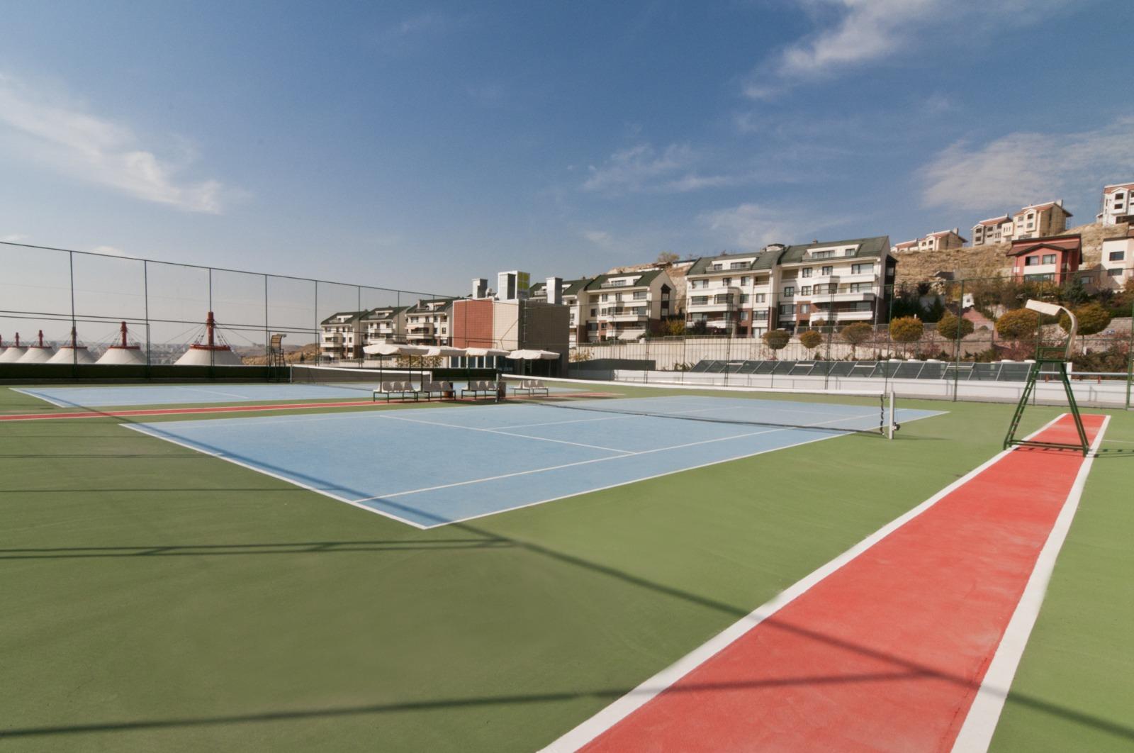 Base Life Club - Fitness - 3. Fotoğraf