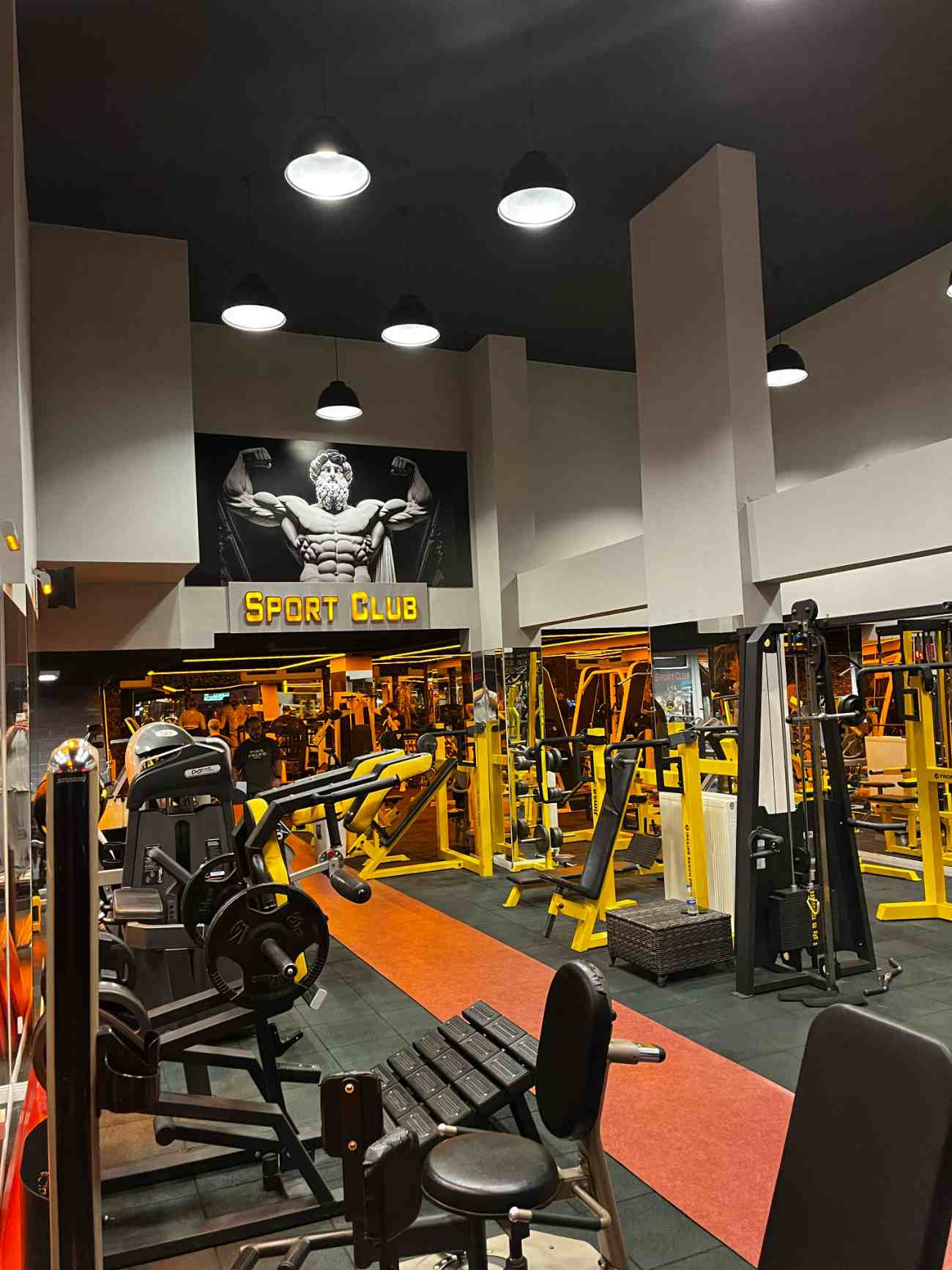 Sport Club - 3. Fotoğraf