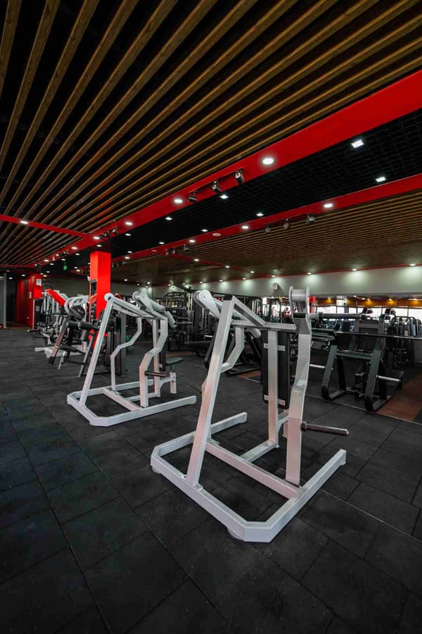 Neolife Gym - Yeni Batı - 14. Fotoğraf Neolife Gym - Yeni Batı - 14. Fotoğraf