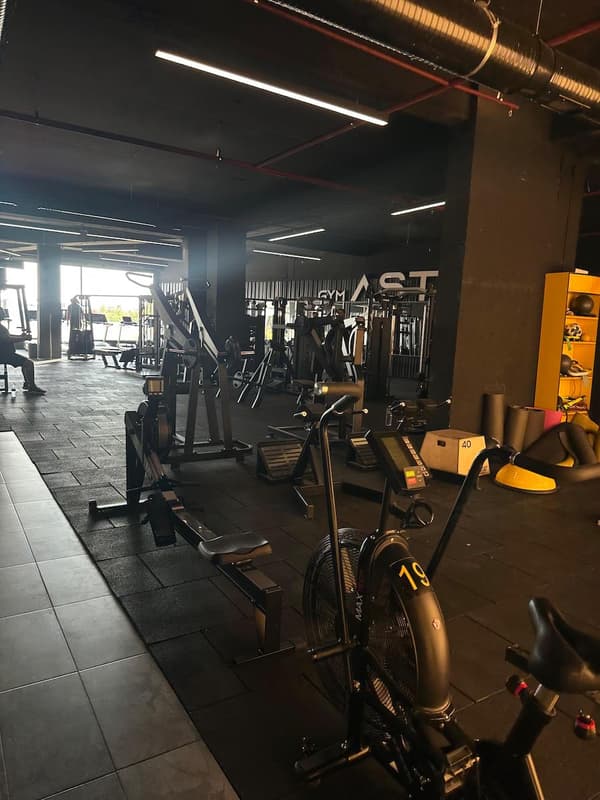 Gym Astra Spor Salonu  - 9. Fotoğraf