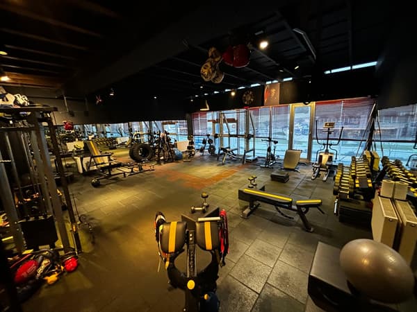 Life Motion Personal Training & Pilates - 1. Fotoğraf Life Motion Personal Training & Pilates - 1. Fotoğraf